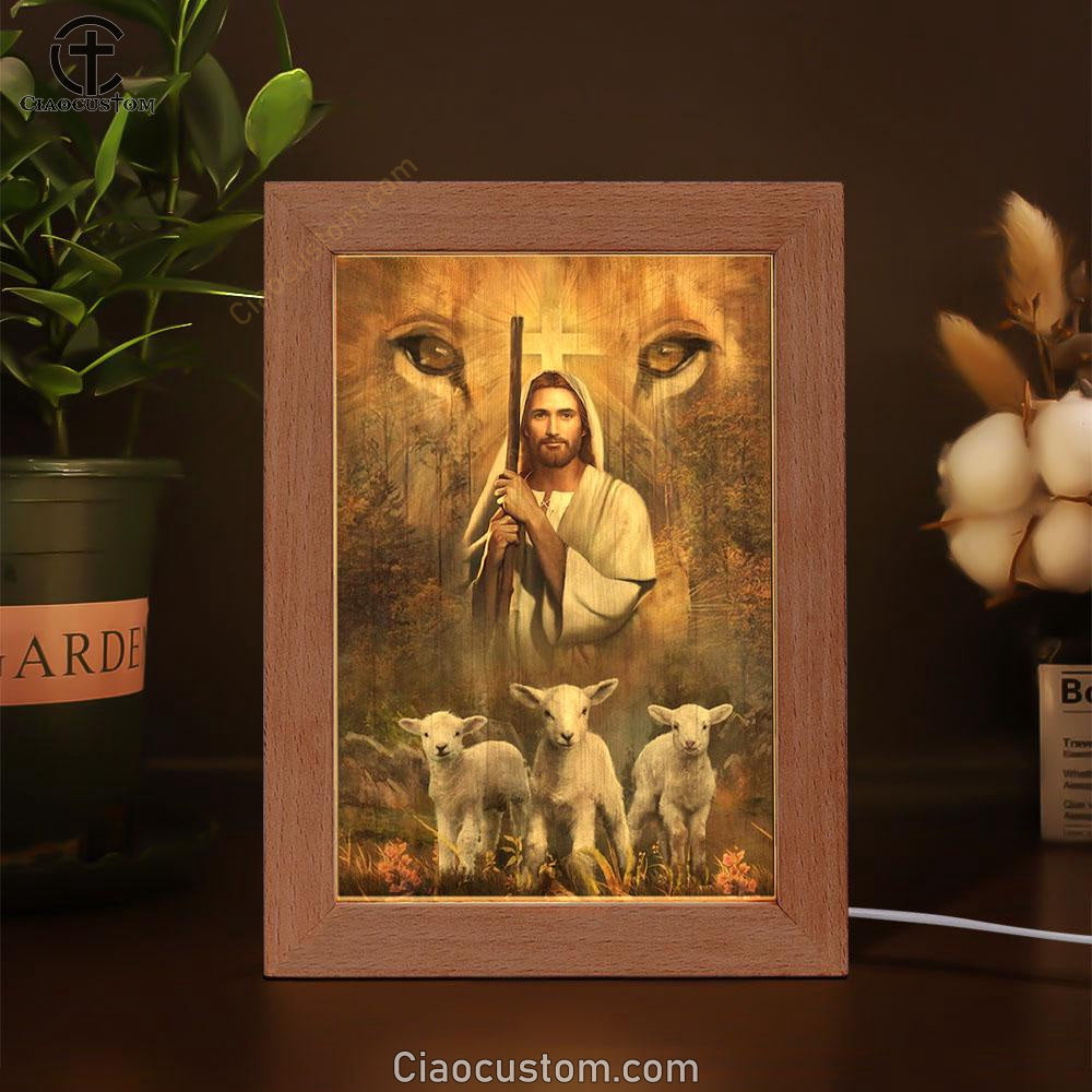 Amazing Jesus Painting White Lamb Lion's Eyes Walking With Jesus Frame Lamp