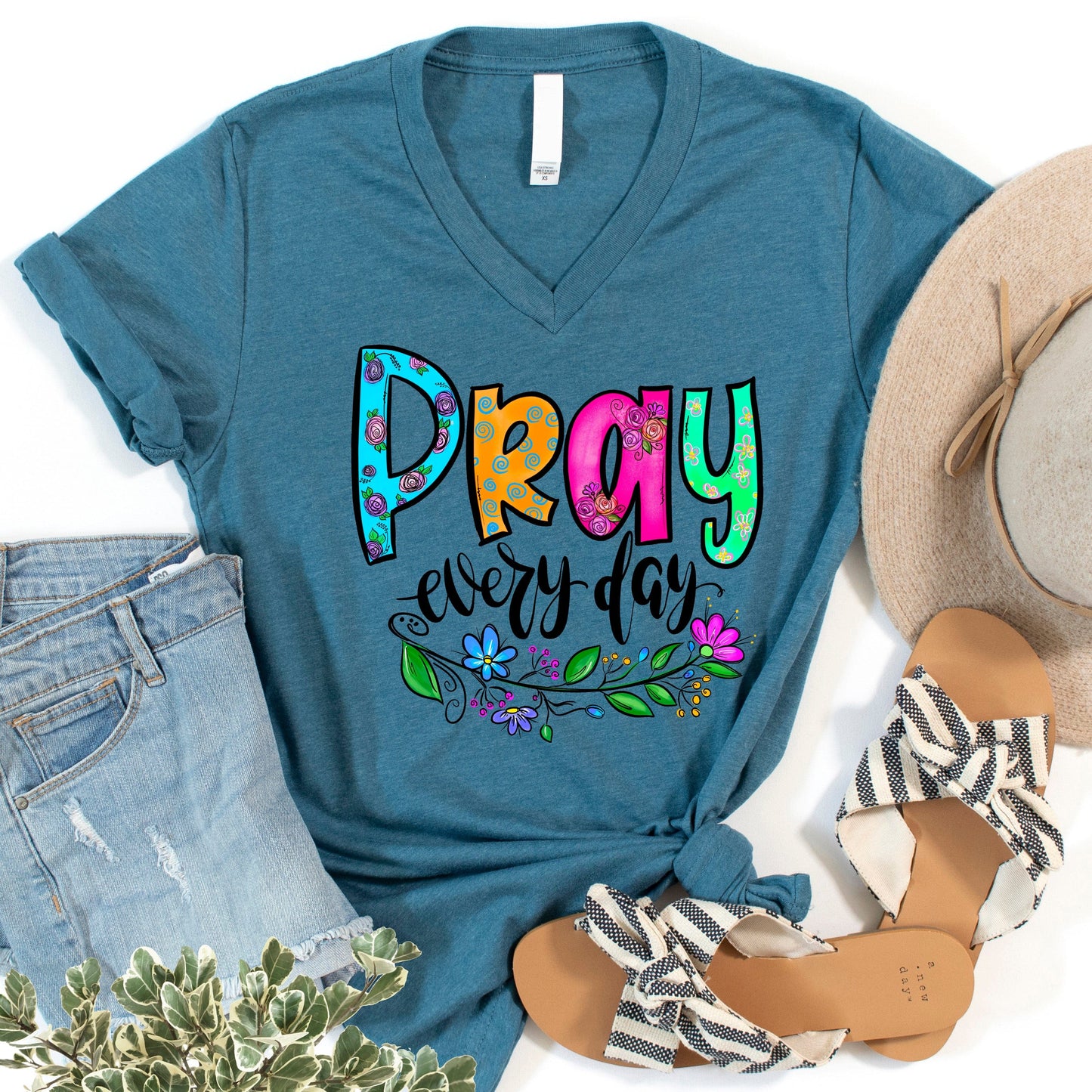 Pray Every Day T Shirts For Women - Women's Christian T Shirts - Women's Religious Shirts