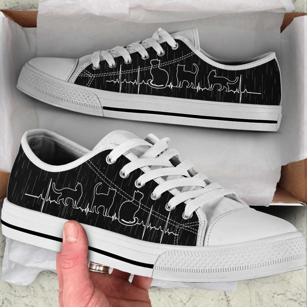 Cat Lover Heartbeat Vintage Black Low Top Canvas Shoes, Cat Canvas Shoes
