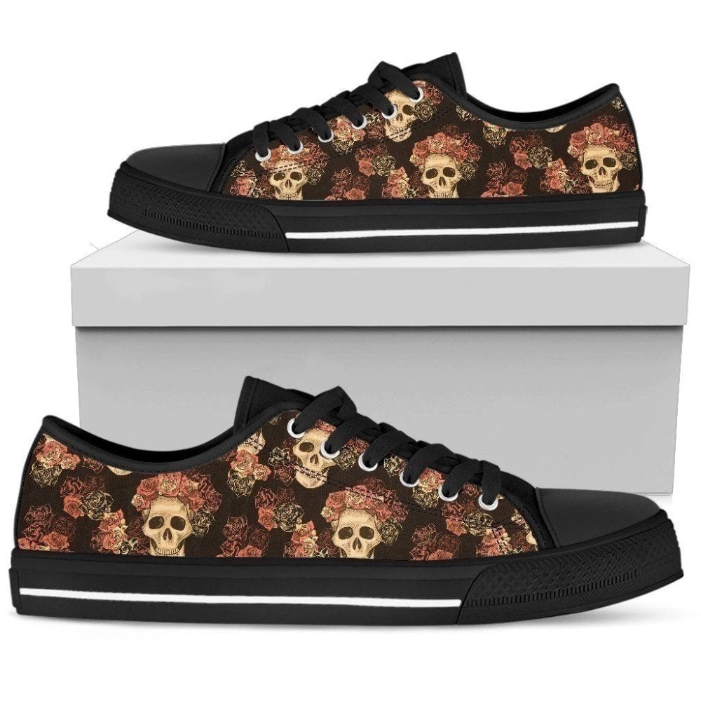 Gothic Skull And Roses Women's Low Top Shoes Gift Idea, Low Top Sneaker, Low Top Canvas Shoes