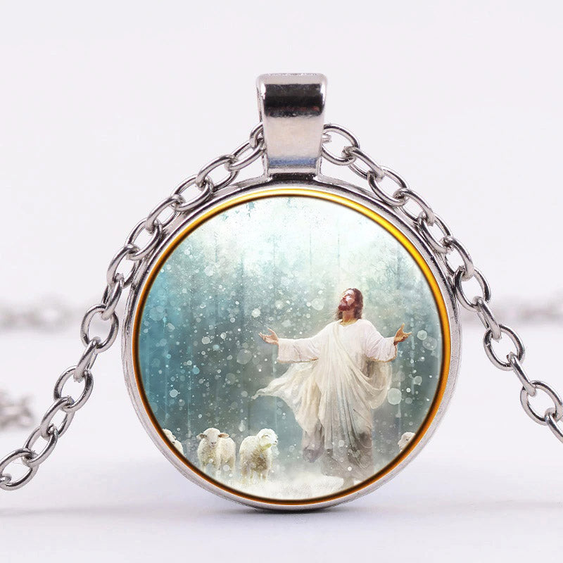 Radiance Jesus - Jesus Necklace - Religious Necklace - Catholic Necklace - Ciaocustom