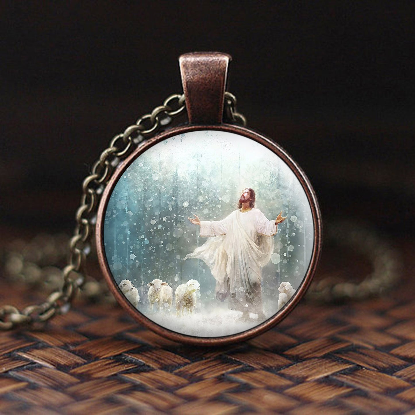 Radiance Jesus - Jesus Necklace - Religious Necklace - Catholic Necklace - Ciaocustom