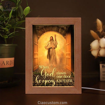 Amazing Jesus Painting, Infinite Halo, When God Closes One Door Frame Lamp