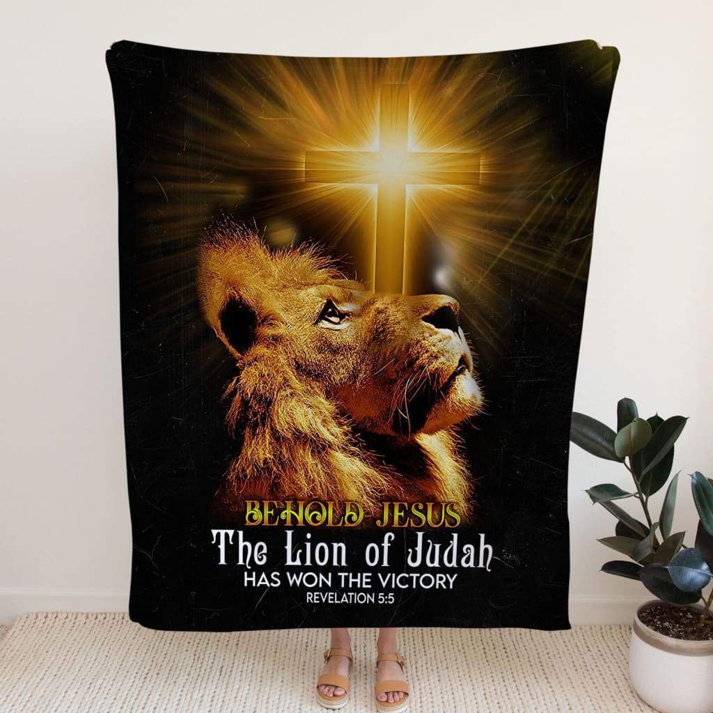 Behold Jesus The Lion Of Judah Fleece Blanket - Christian Blanket - Bible Verse Blanket