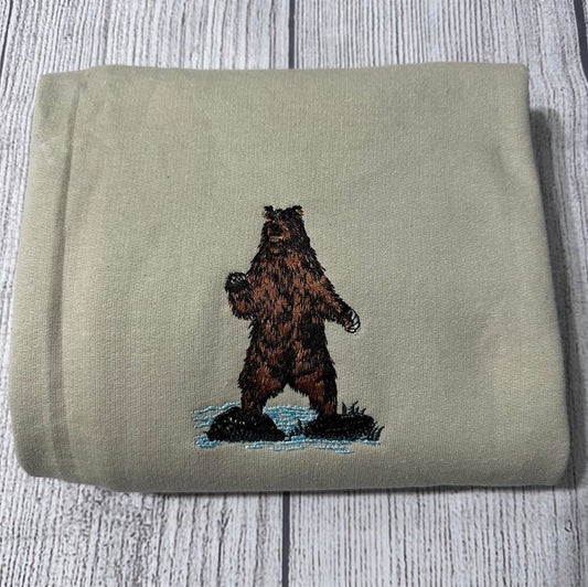 Brown Bear Bear Embroidered Crewneck, Women's Embroidered Sweatshirts