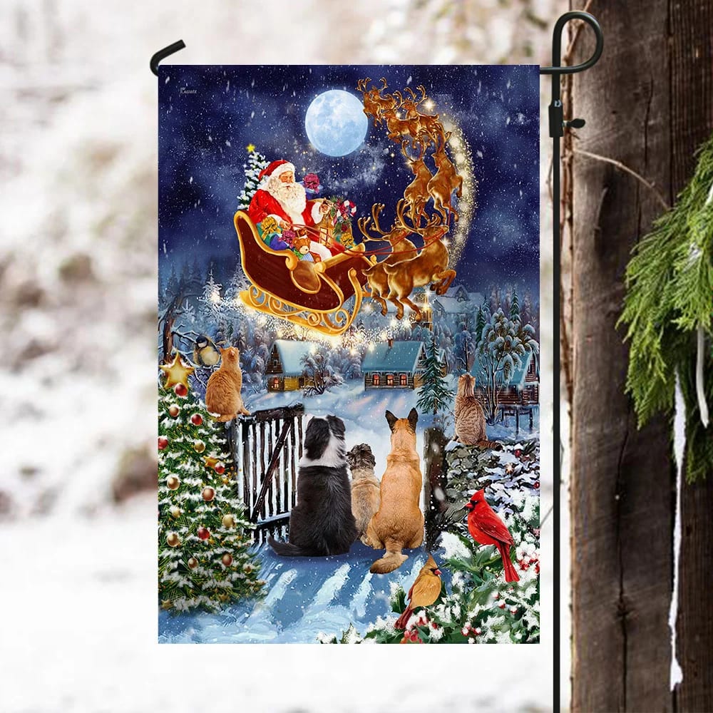 Christmas Flag, Dogs And Cats Watching Santa Claus - Christmas Garden Flag - Christmas House Flag - Christmas Outdoor Decoration