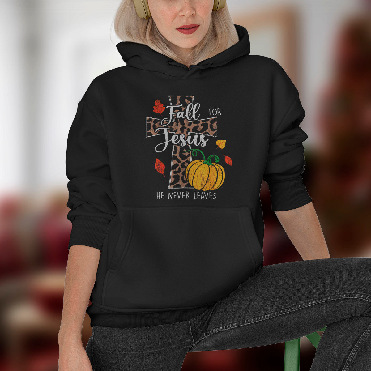 Fall For Jesus He Never Leave Pumpkin Thanksgiving Christian T-Shirt