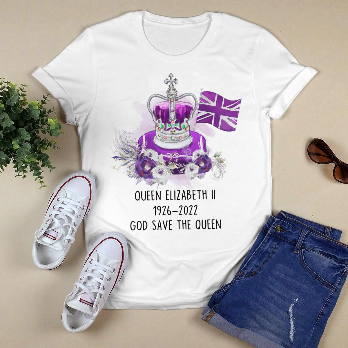 God Save The Queen Elizabeth Ii, Memory About Queen Elizabeth Ii T-Shirt