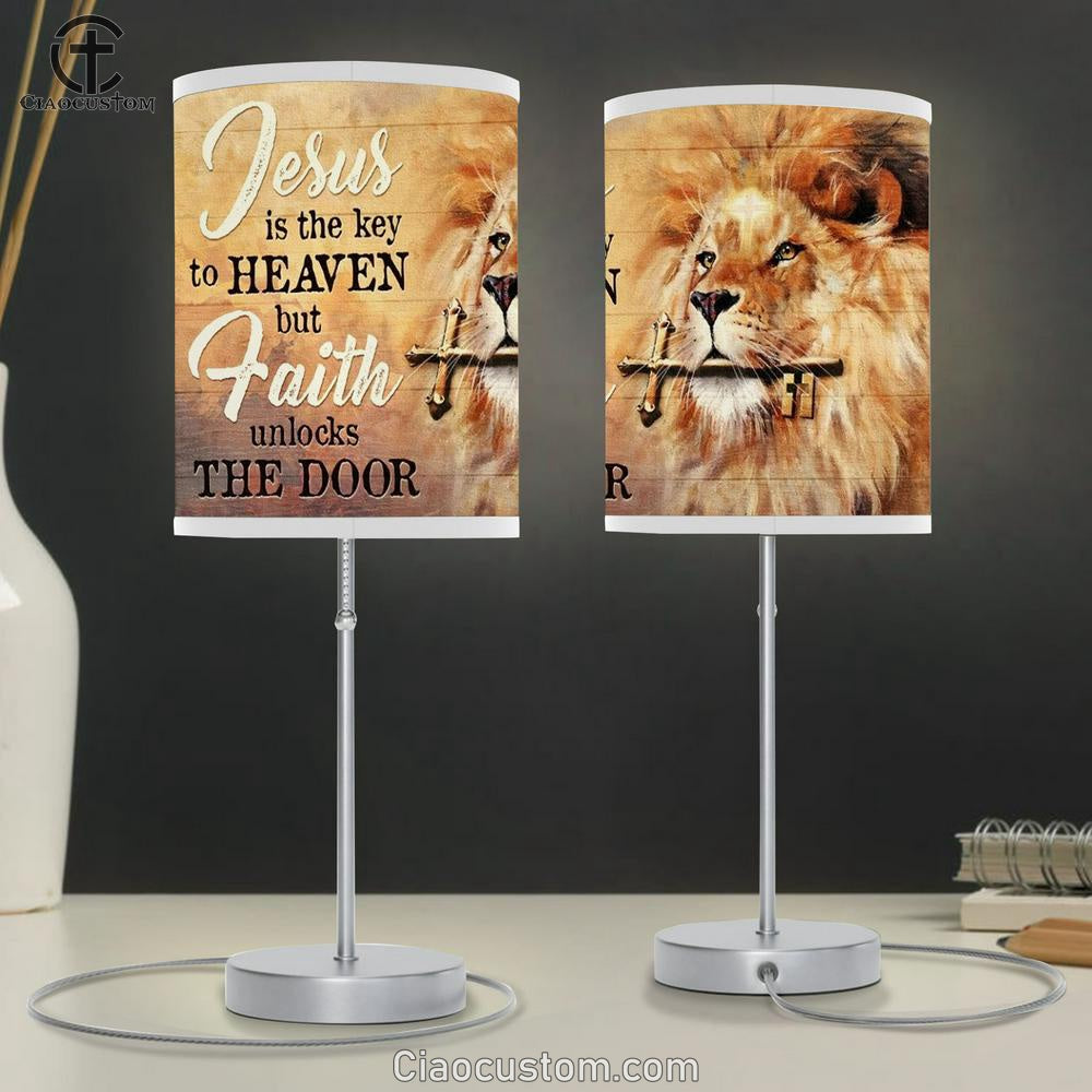 Golden Key, Beautiful Lion, Jesus Is The Key To Heaven Table Lamp