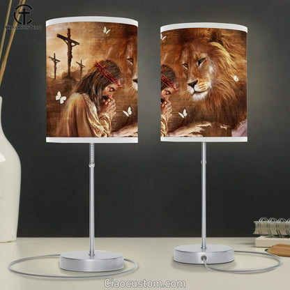 Jesus Drawing Lion King Pray For Healing Table Lamp