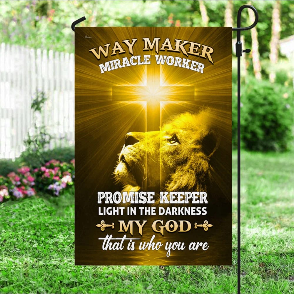 Jesus Lion Flag Way Maker Miracle Worker - Christmas Garden Flag - Christmas House Flag - Christmas Outdoor Decoration
