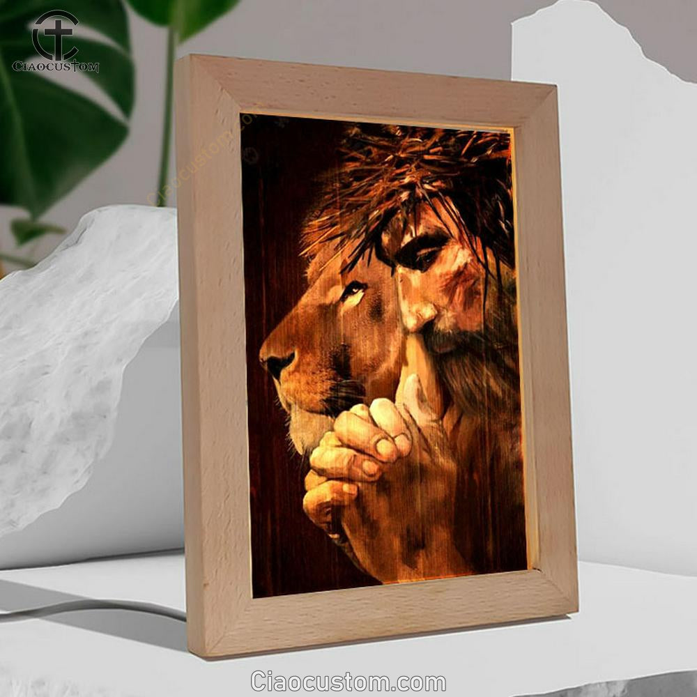 Lion Of Judah Jesus Painting Praying With God Frame Lamp