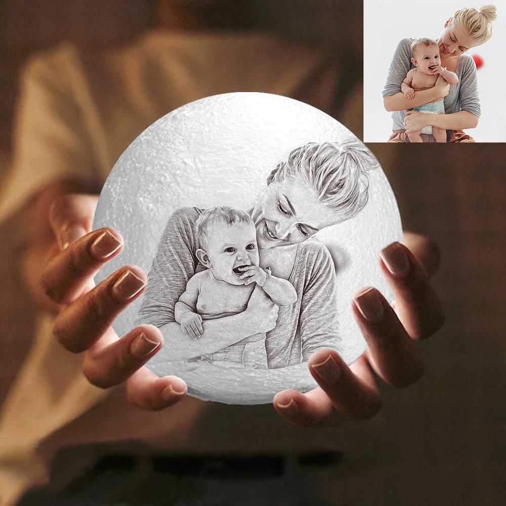 Personalized 3D Printed Moon Lamp With Photo - Birthday Presents for Mom - Custom Mom Gifts