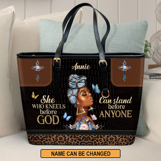 She Who Kneels Before God Can Stand Before Anyone Personalized Pu Leather Tote Bag For Women - Mom Gifts For Mothers Day