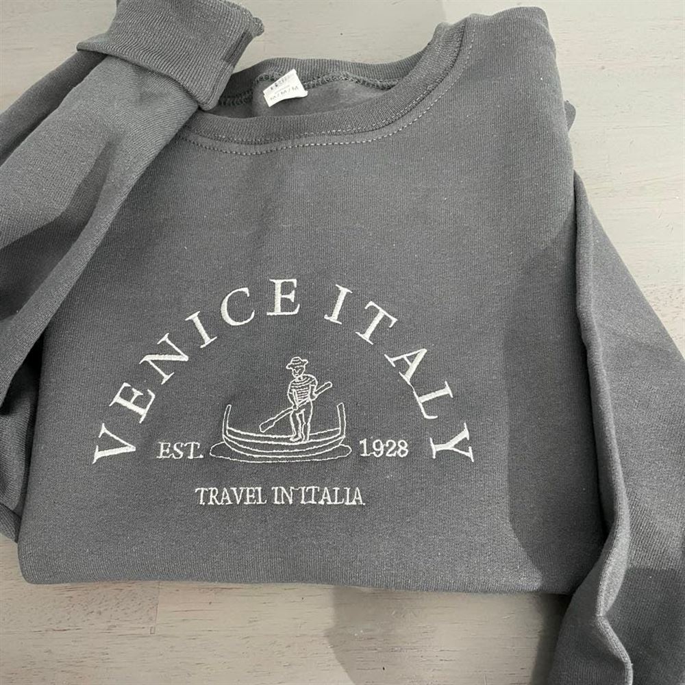 Venice Italy Embroidered Sweatshirt, Women's Embroidered Sweatshirts