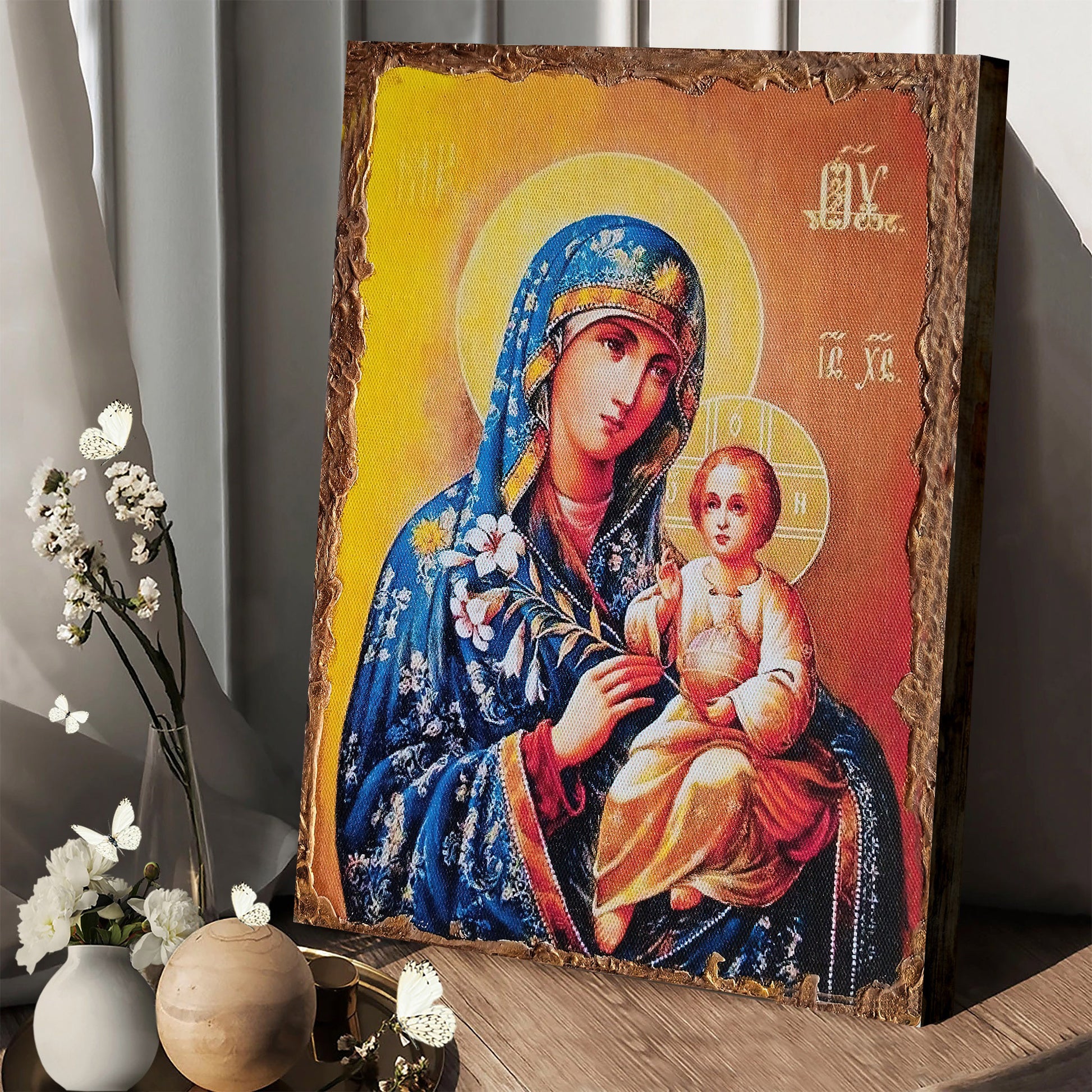 Virgin Mary And Jesus Child Canvas Wall Art - Catholic Canvas Wall Art - Religious Gift - Christian Wall Art Decor