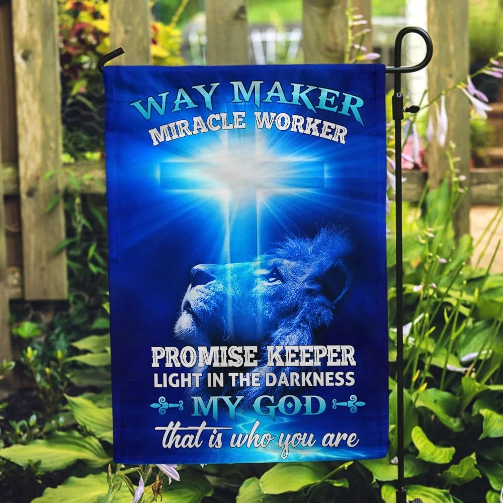 Way Maker Miracle Worker Jesus Christ Flag - Christmas Garden Flag - Christmas House Flag - Christmas Outdoor Decoration