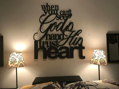 When You Can't See God's Hand Trust His Heart Metal Sign - Jesus Wall Hanging - Religious Wall Art - Gift For Christian - Ciaocustom