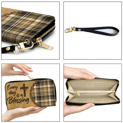 Women Clutch Purse - Every Day Is A Blessing - Lovely Christian Clutch Purse